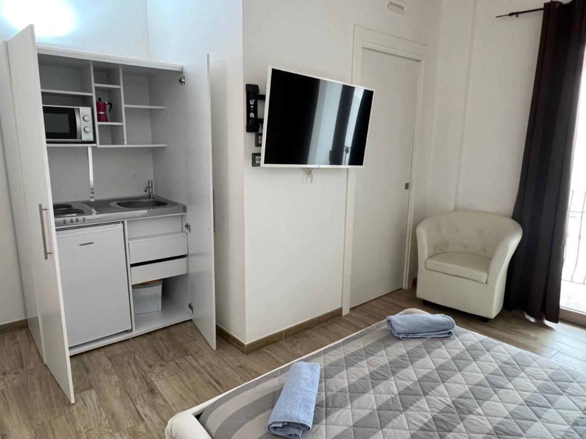 L'Angelo Bianco Apartment พูลา ภายนอก รูปภาพ