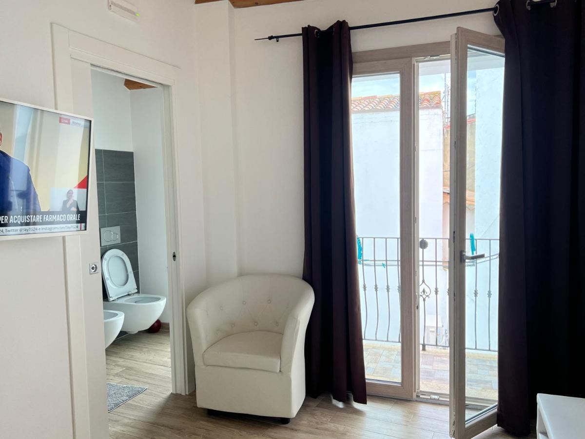 L'Angelo Bianco Apartment พูลา ภายนอก รูปภาพ