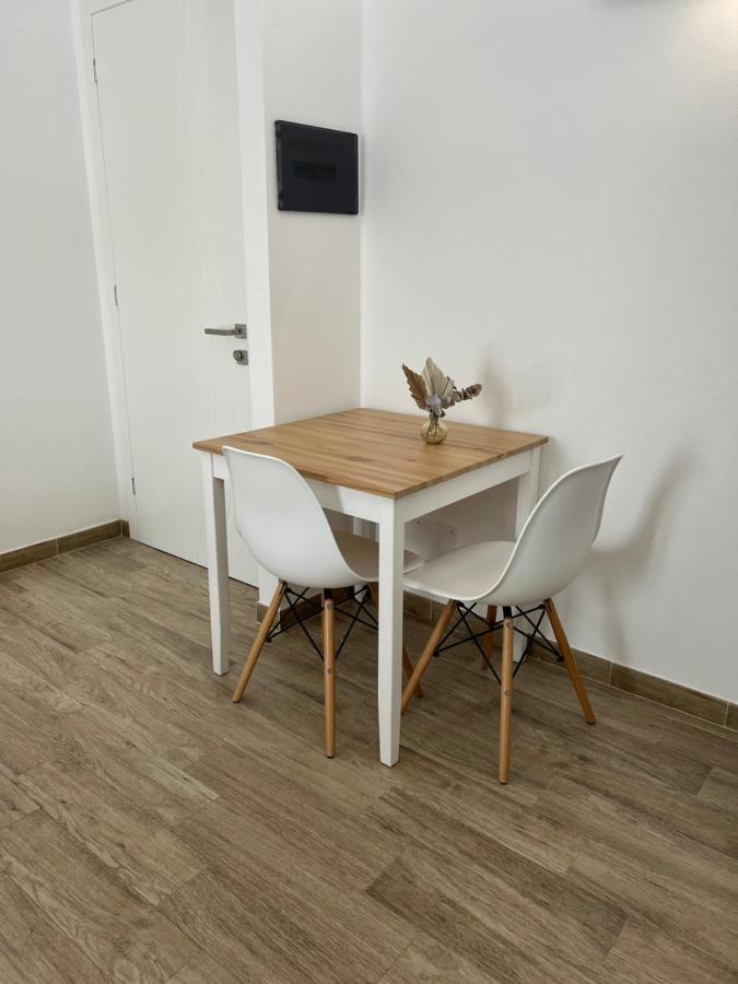 L'Angelo Bianco Apartment พูลา ภายนอก รูปภาพ