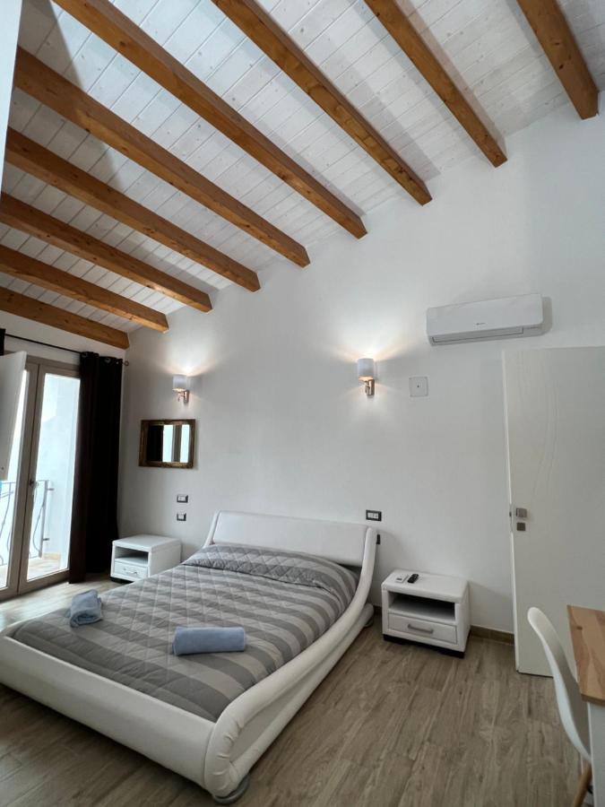 L'Angelo Bianco Apartment พูลา ภายนอก รูปภาพ